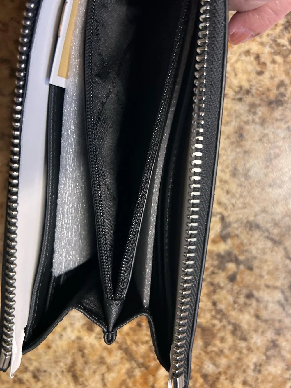 NWT!! Michael Kors Black Saffiano Zip Around Wallet